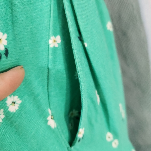 ARIZONA JEAN CO GREEN FLORAL PRINT ROMPER SIZE SMALL - Picture 4 of 16